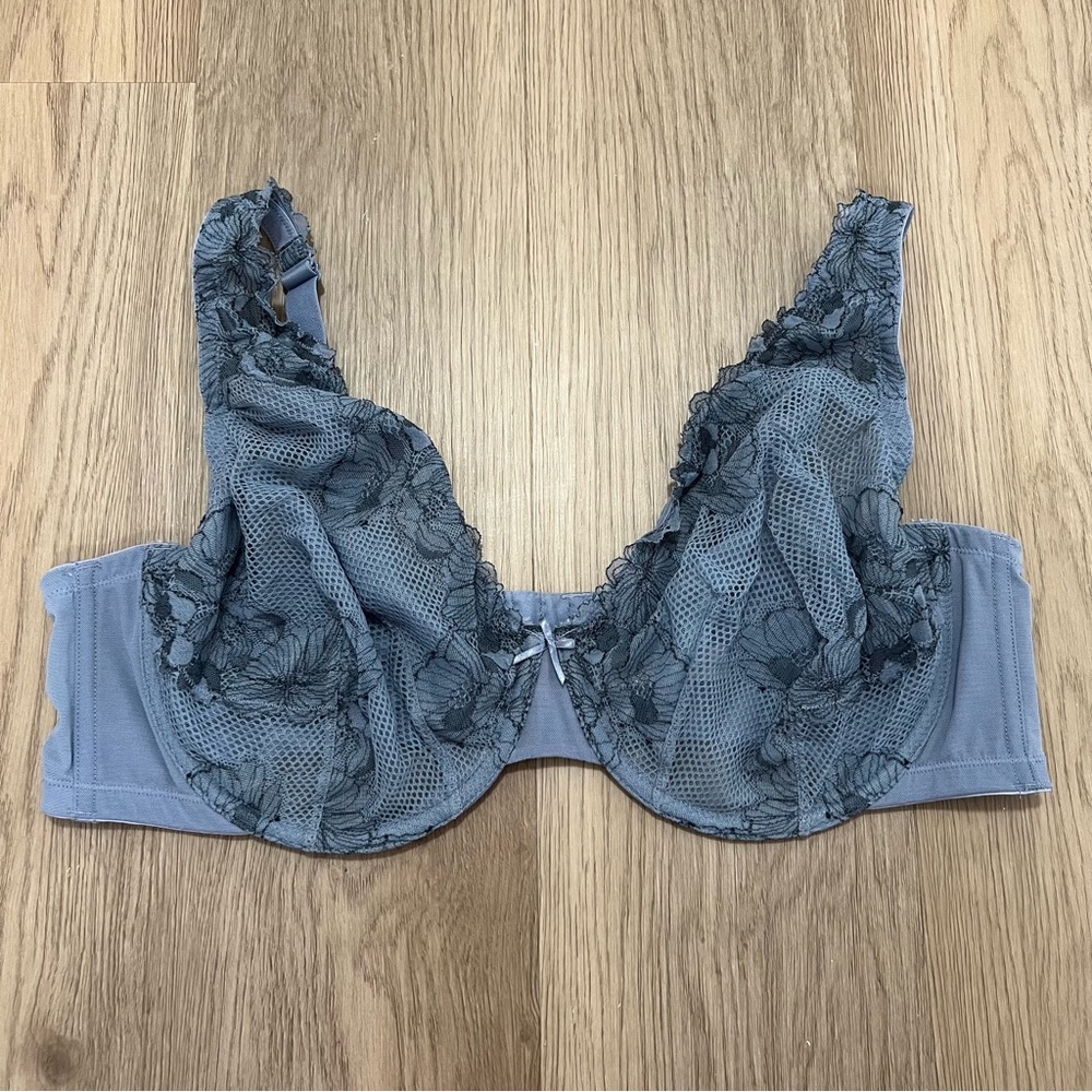 Cacique Blue Gray Lace Unlined Underwire Bra Size 46D NWOT